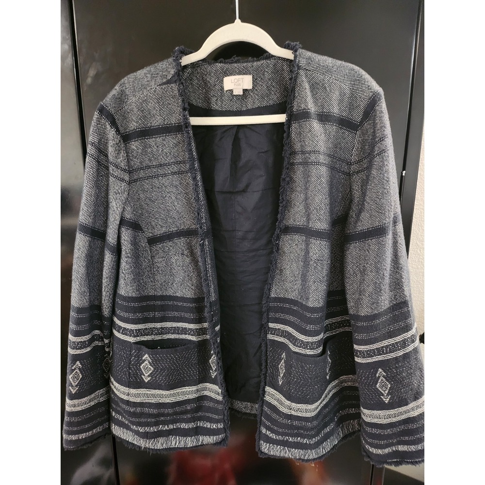 Ann Taylor Loft boucle style jacket, open front fringe trim Navy medium